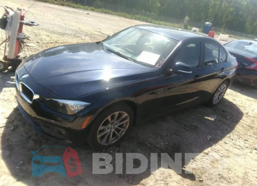 WBA8A9C57GK617841 Photo# 2