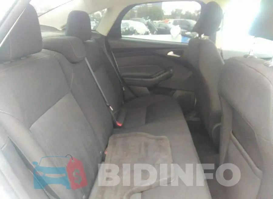 1FADP3F28FL231863 Photo# 8