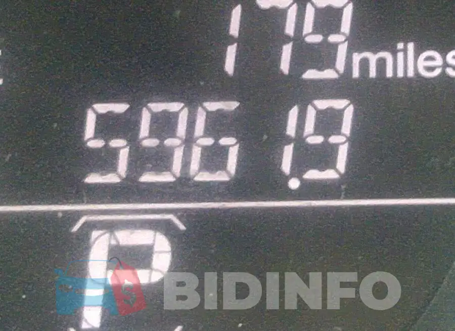 1HGCR2F33DA032782 Photo# 7
