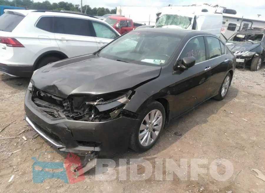 1HGCR2F81DA180604 Photo# 2