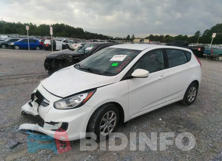 KMHCT5AEXEU167036 Photo# 2