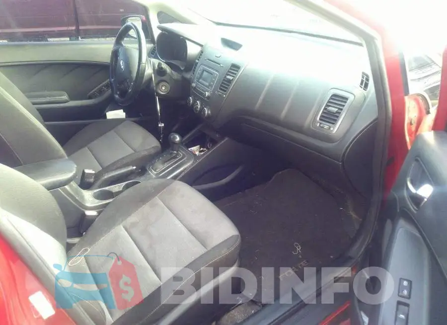 KNAFX4A86F5370475 Photo# 5