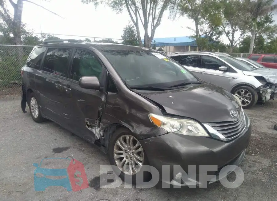 5TDYK3DC6FS581433 Photo# 1