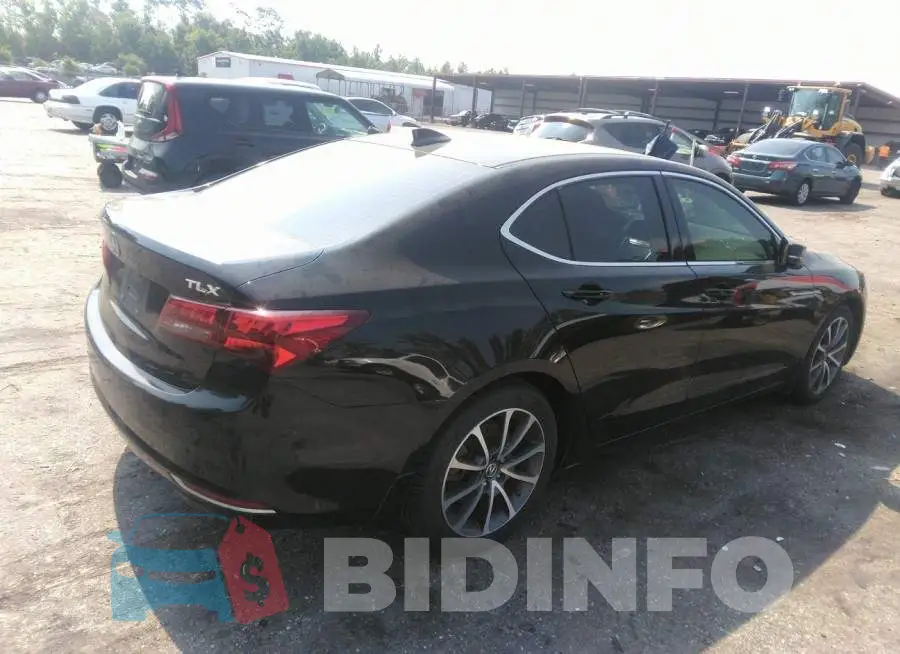 19UUB2F36FA015874 Photo# 4