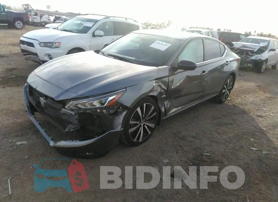 1N4BL4CV3LC246127 Photo# 2
