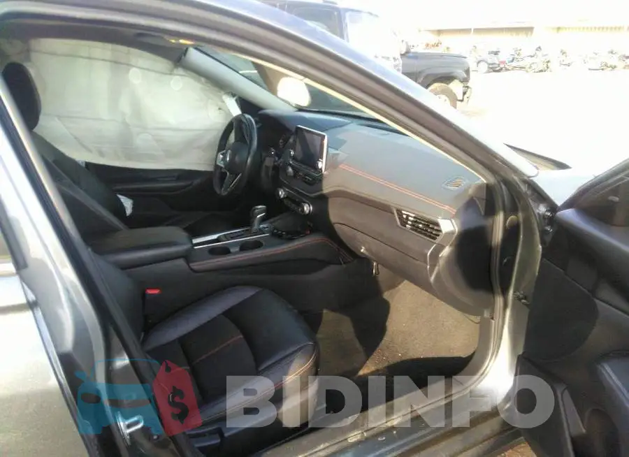 1N4BL4CV3LC246127 Photo# 5