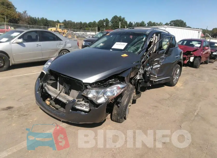JN1BJ0RP8HM387751 Photo# 2