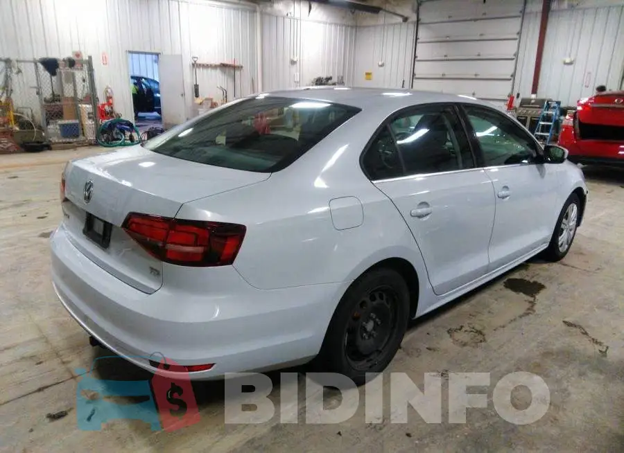 3VW2B7AJ6HM330721 Photo# 4
