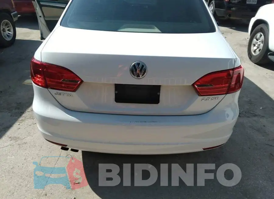 3VWDX7AJ5DM392101 Photo# 6