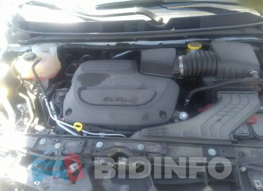 2C4RC3GG1MR595228 Photo# 10