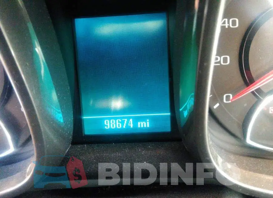 1G11B5SA2DF260445 Photo# 7