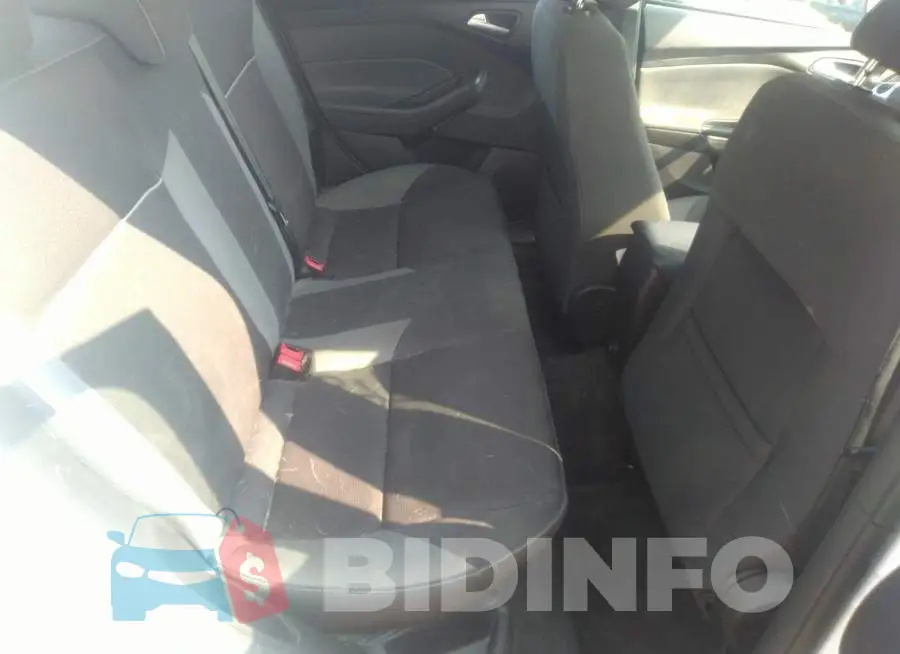 1FADP3F21EL180964 Photo# 8
