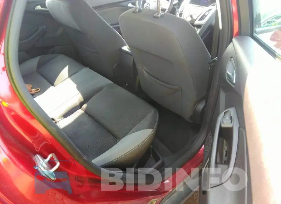 1FADP3F2XEL280707 Photo# 8