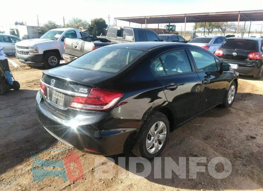 19XFB2F5XEE008592 Photo# 4