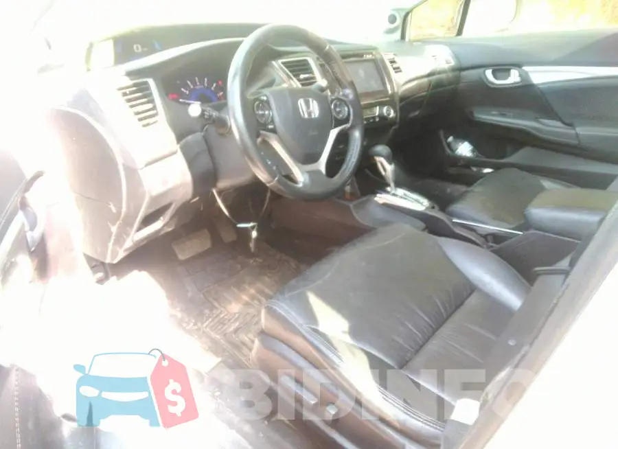 19XFB2F9XFE240629 Photo# 5
