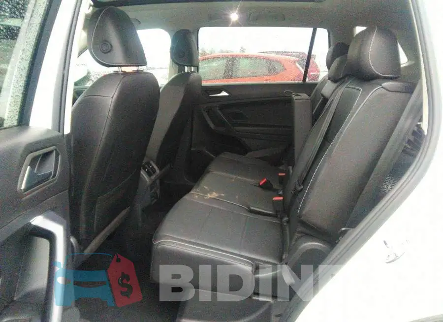 3VV2B7AX9MM007735 Photo# 8