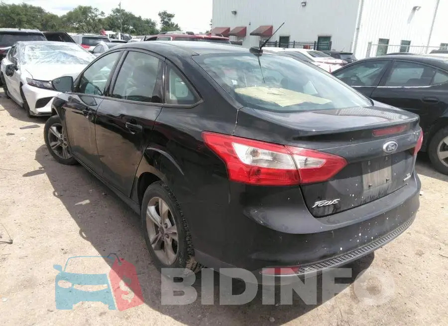 1FADP3F27EL372874 Photo# 3