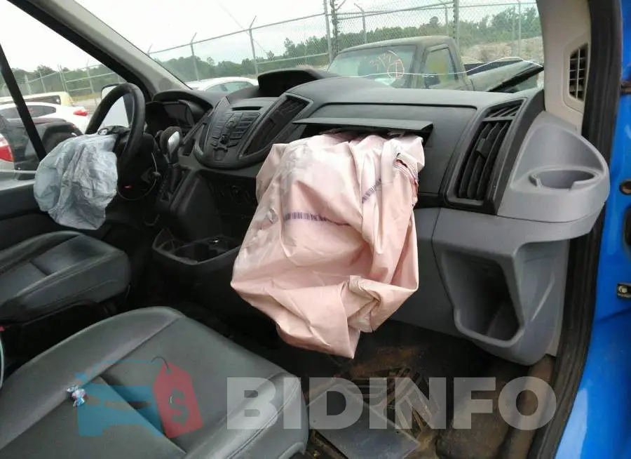 1FTNR2CMXFKA68745 Photo# 5