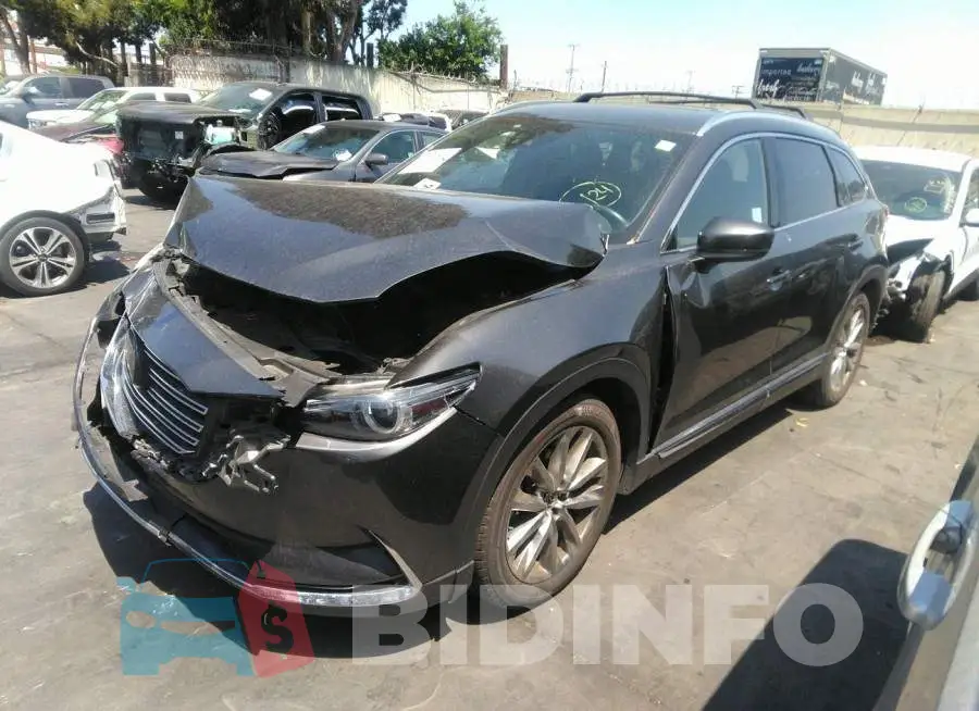 JM3TCBDY8H0143572 Photo# 2
