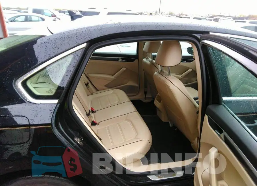1VWDT7A36HC006676 Photo# 8