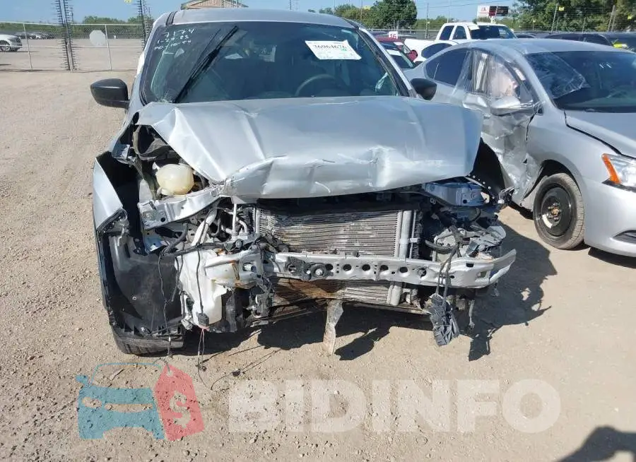 1FMCU0F70HUE47174 Photo# 6