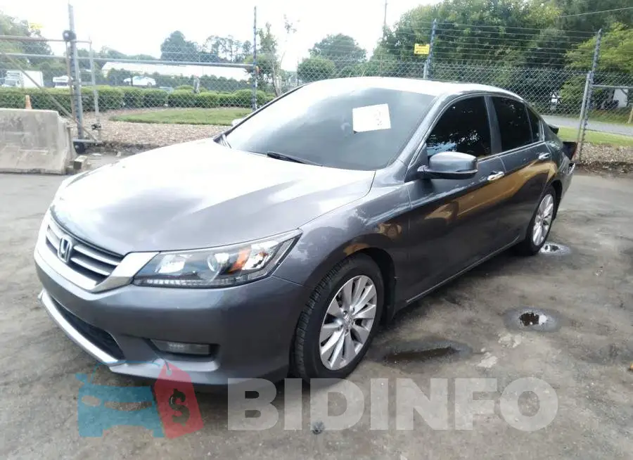 1HGCR2F84EA102321 Photo# 2