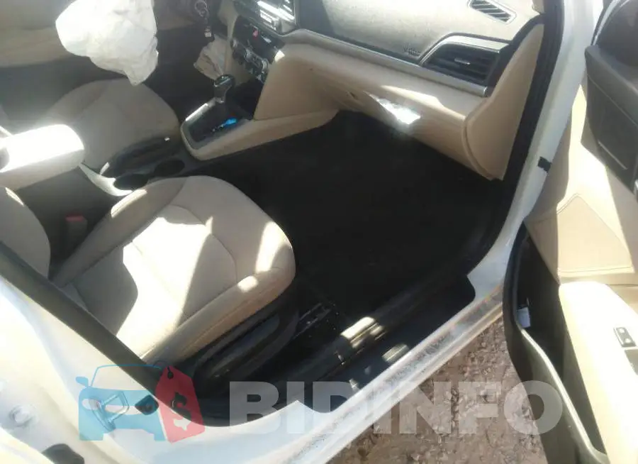 5NPD84LF3LH509587 Photo# 5