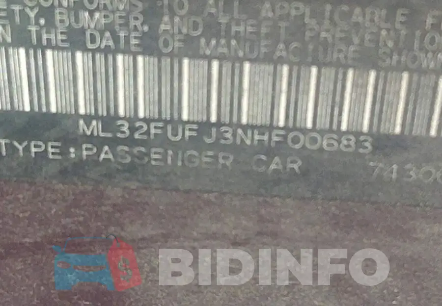 ML32FUFJ3NHF00683 Photo# 9