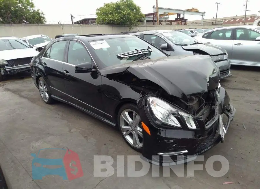WDDHF5KB6DA701094 Photo# 1