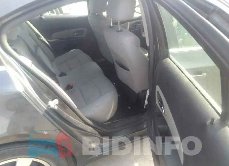 1G1PC5SB2D7177527 Photo# 8
