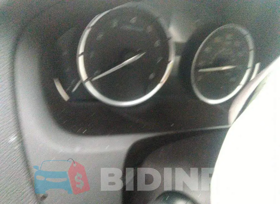 19UUB2F36FA011047 Photo# 7