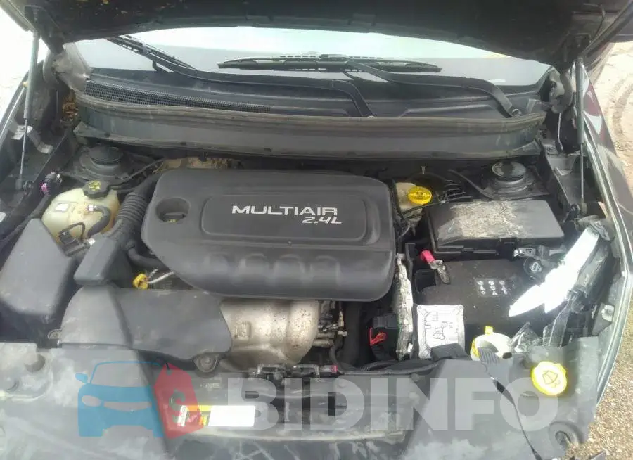 1C4PJLCB5FW770663 Photo# 10