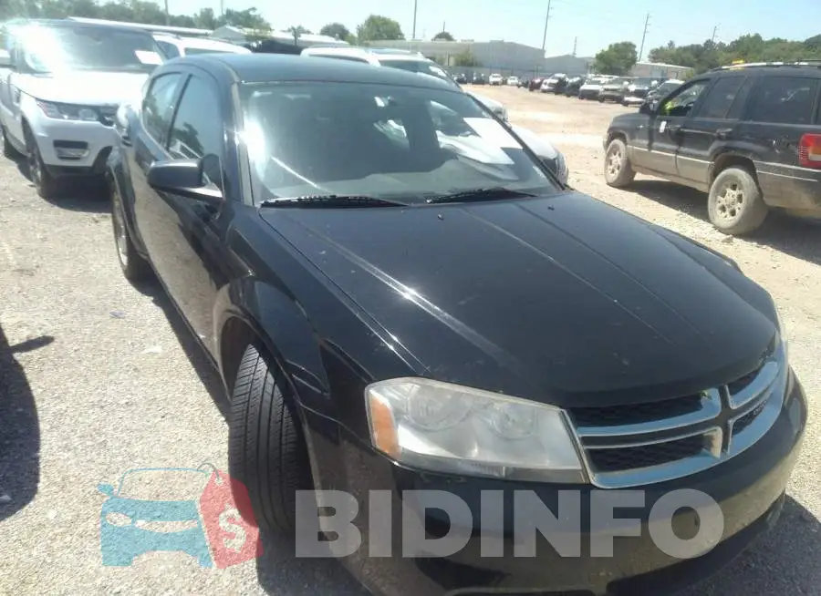 1C3CDZAB7DN551707 Photo# 1