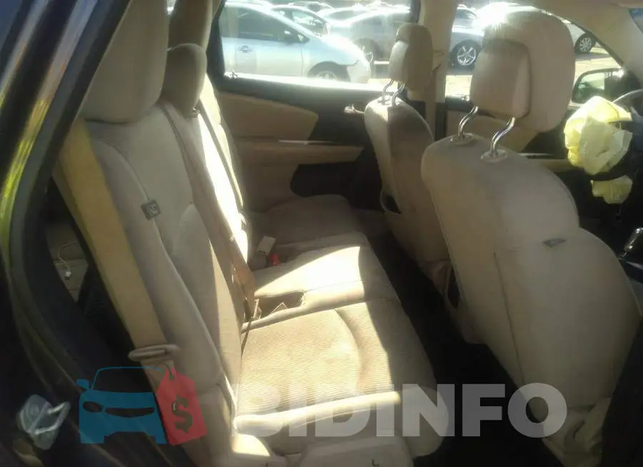 3C4PDCAB4FT700751 Photo# 8