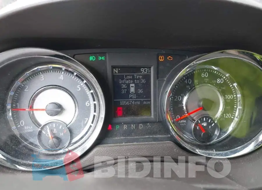 2C4RC1CG4DR560046 Photo# 7