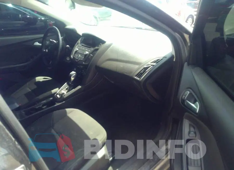 1FADP3F22FL292058 Photo# 5