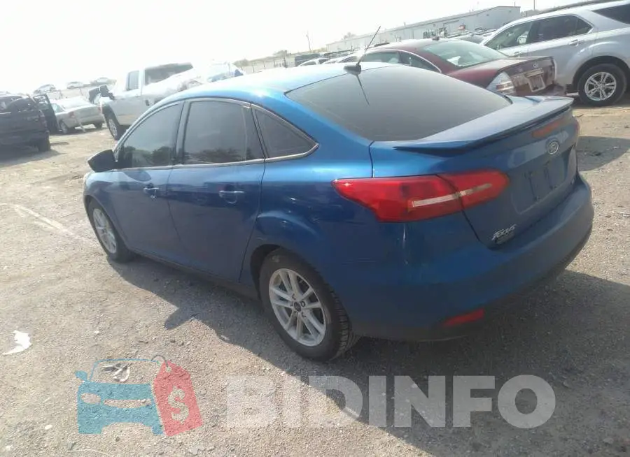 1FADP3F24JL230184 Photo# 3