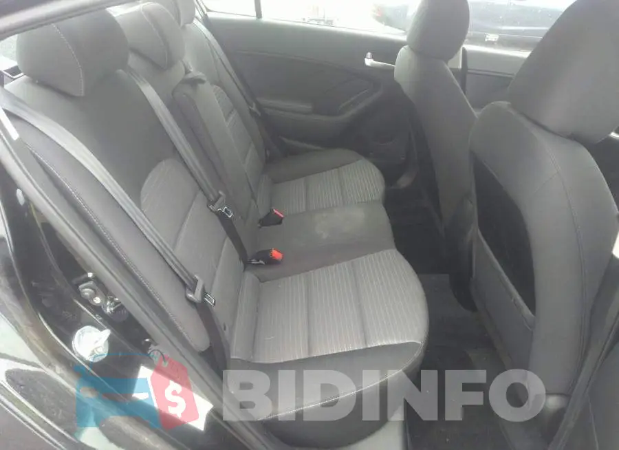 3KPFL4A74HE123985 Photo# 8