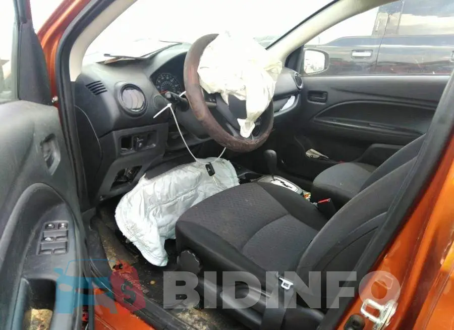 ML32A3HJ8KH001585 Photo# 5