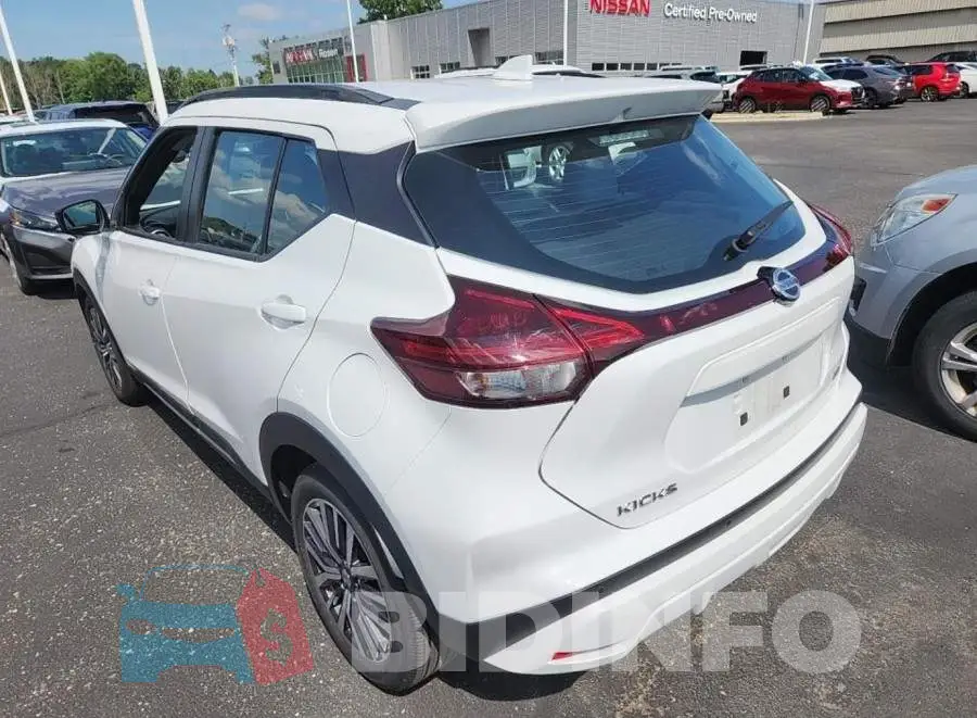 3N1CP5DV3ML510401 Photo# 3