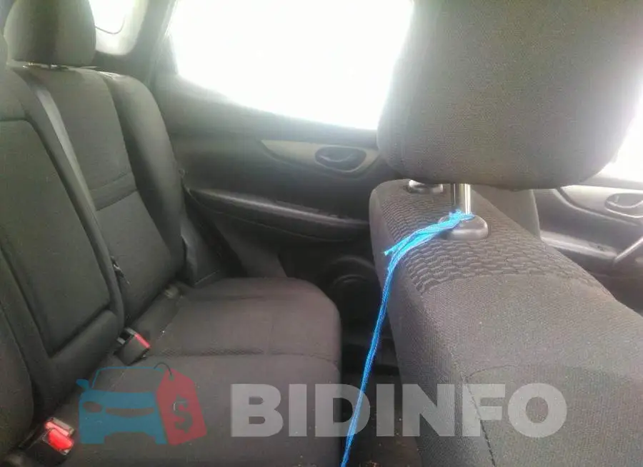 JN1BJ1CP2KW239962 Photo# 8
