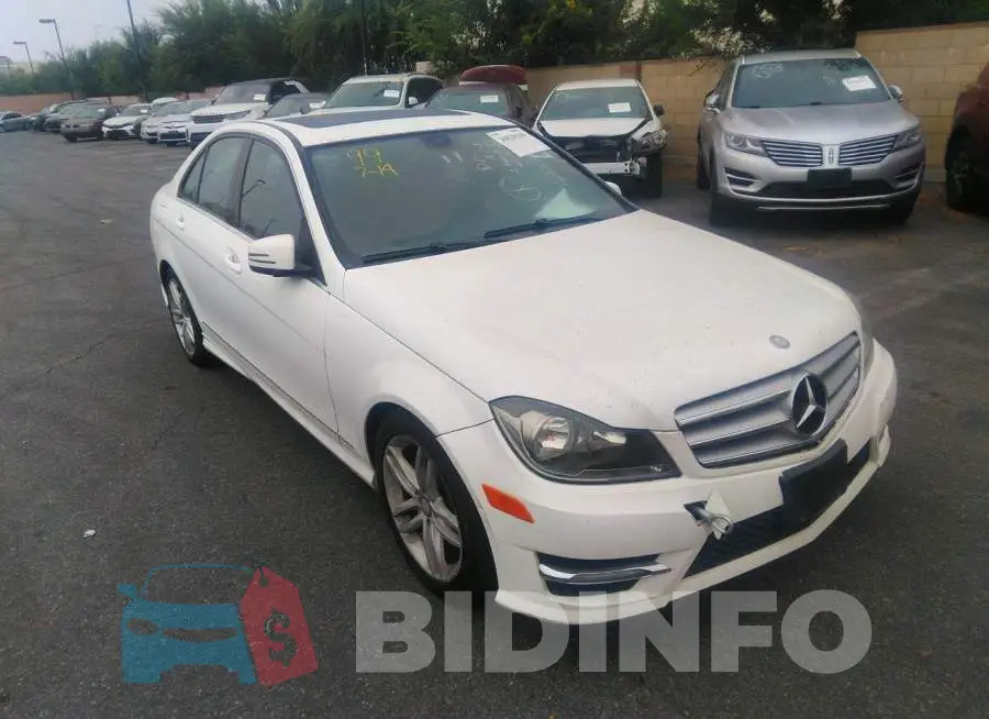 WDDGF4HB7DR244973 Photo# 1