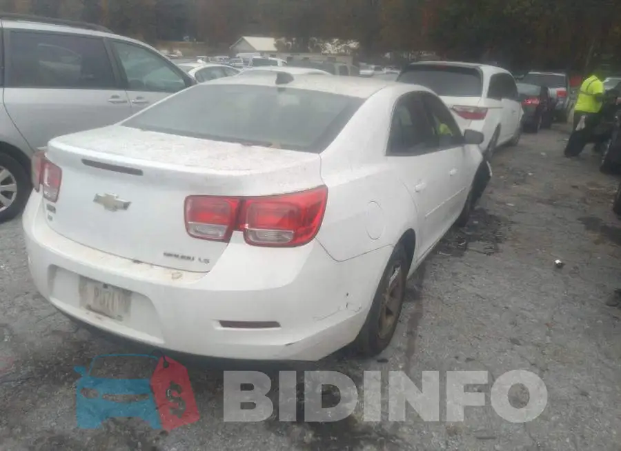 1G11B5SL2FF344589 Photo# 4