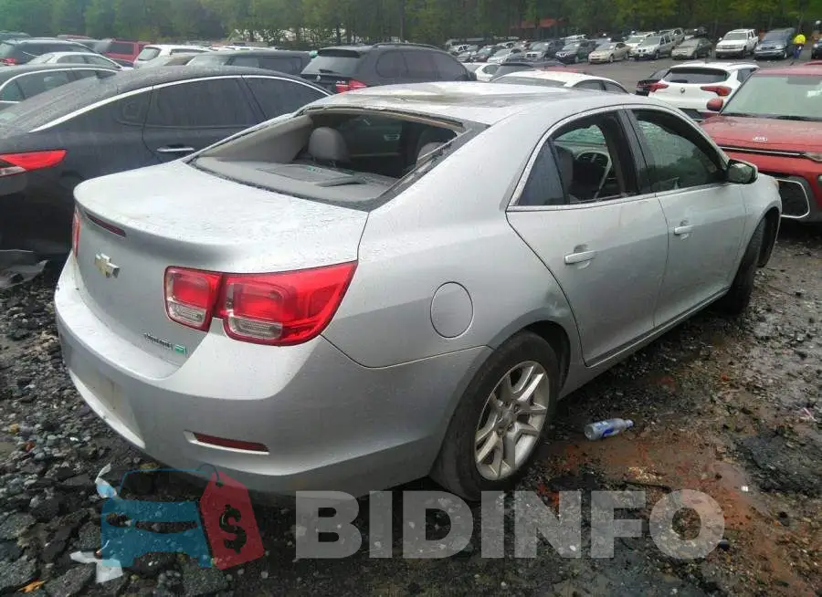 1G11D5RR8DF103444 Photo# 4