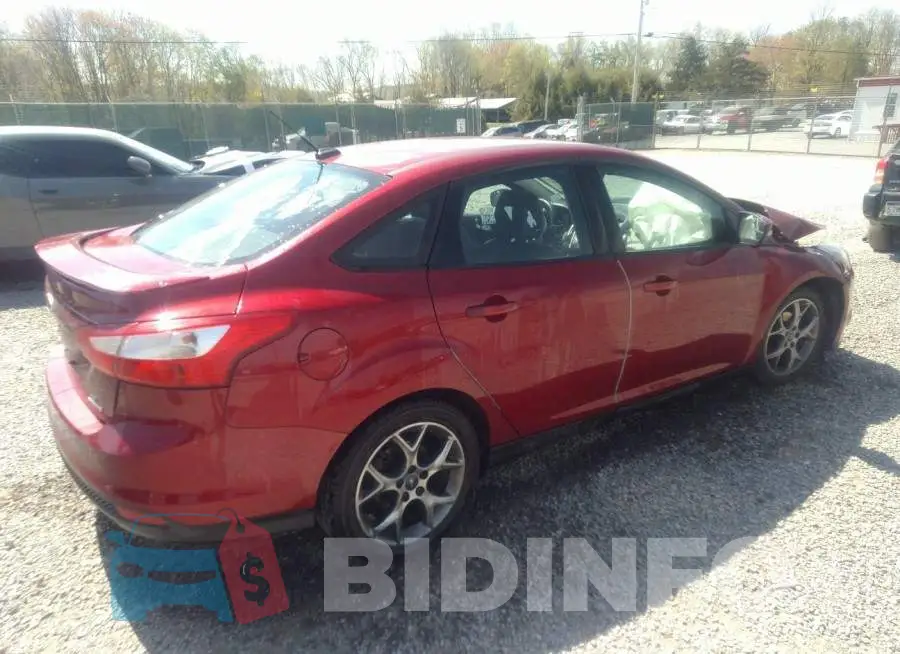 1FADP3F2XEL217588 Photo# 4