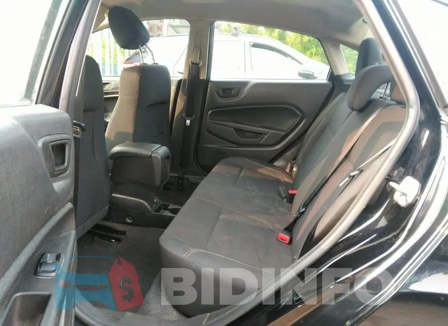 3FADP4BJ5JM129897 Photo# 8