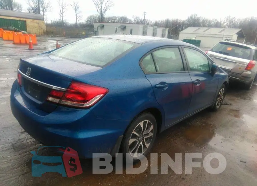 19XFB2F88FE047578 Photo# 4