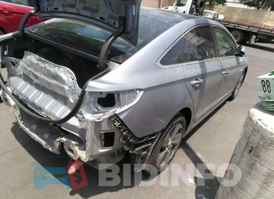 KMHE34L17GA010341 Photo# 4