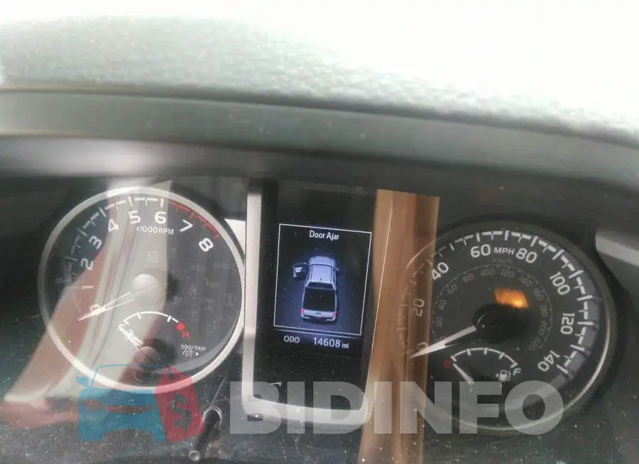 3TYCZ5AN8NT087620 Photo# 7