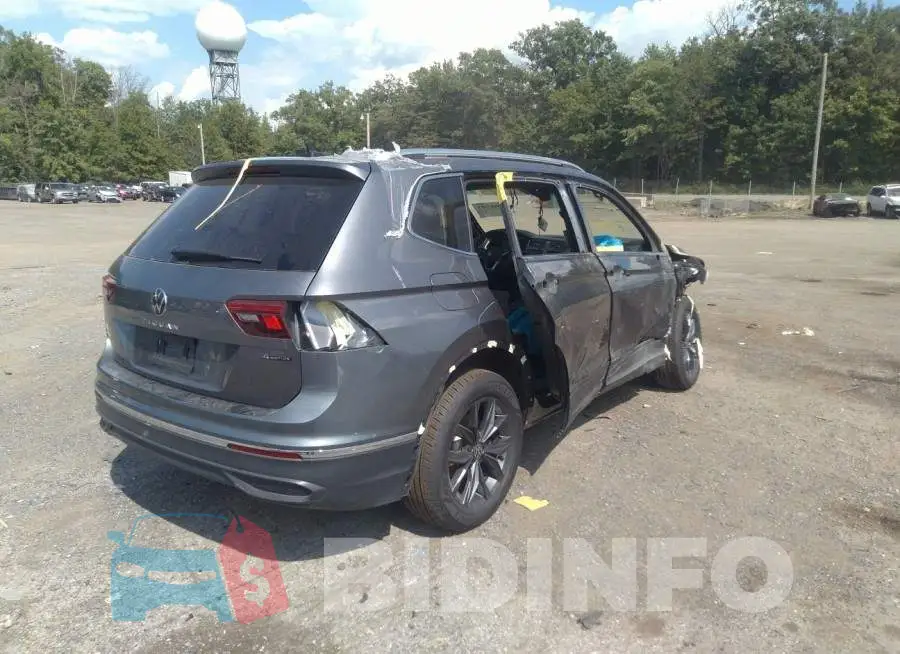 3VV2B7AX8NM018713 Photo# 4